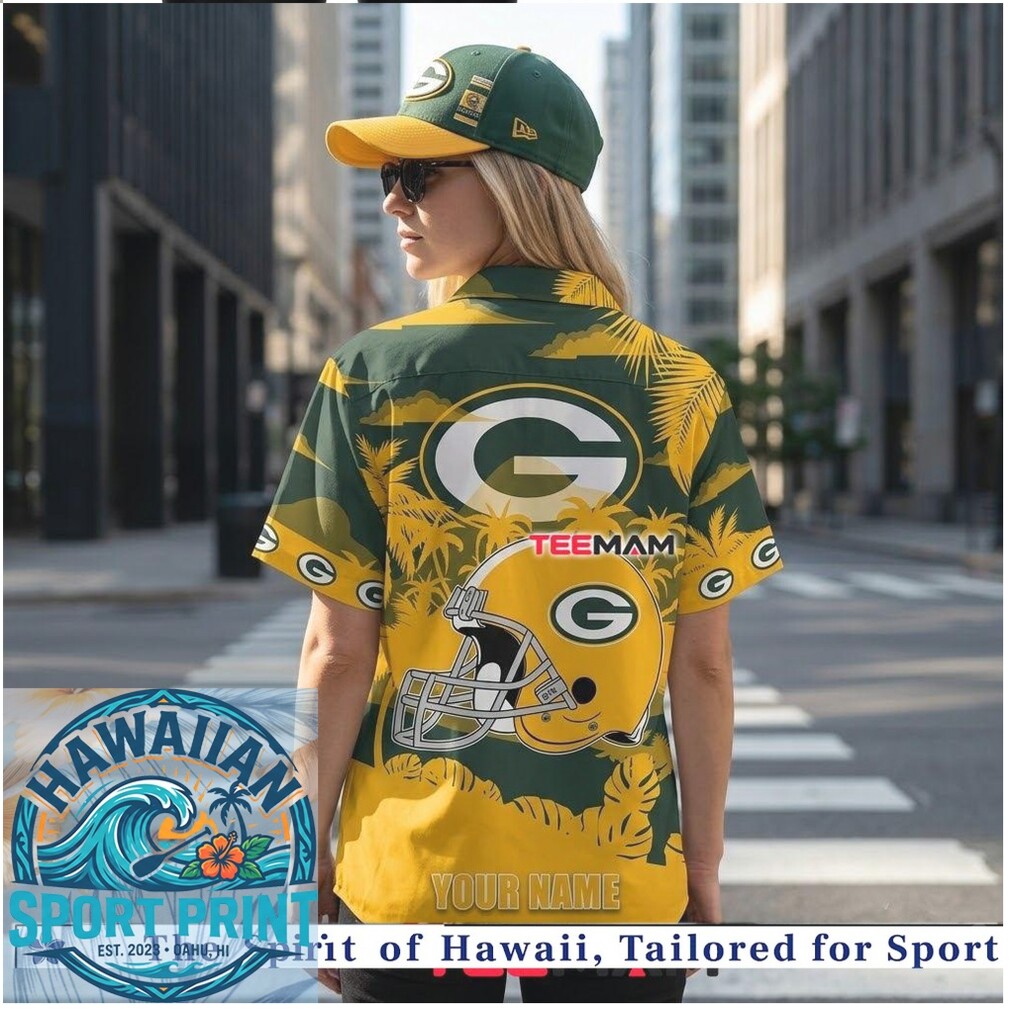 Green Bay Packers Football Player Action Tropical Summer Hawaiian Shirt Green Bay Packers Football Player Action Tropical Summer Hawaiian Shirt